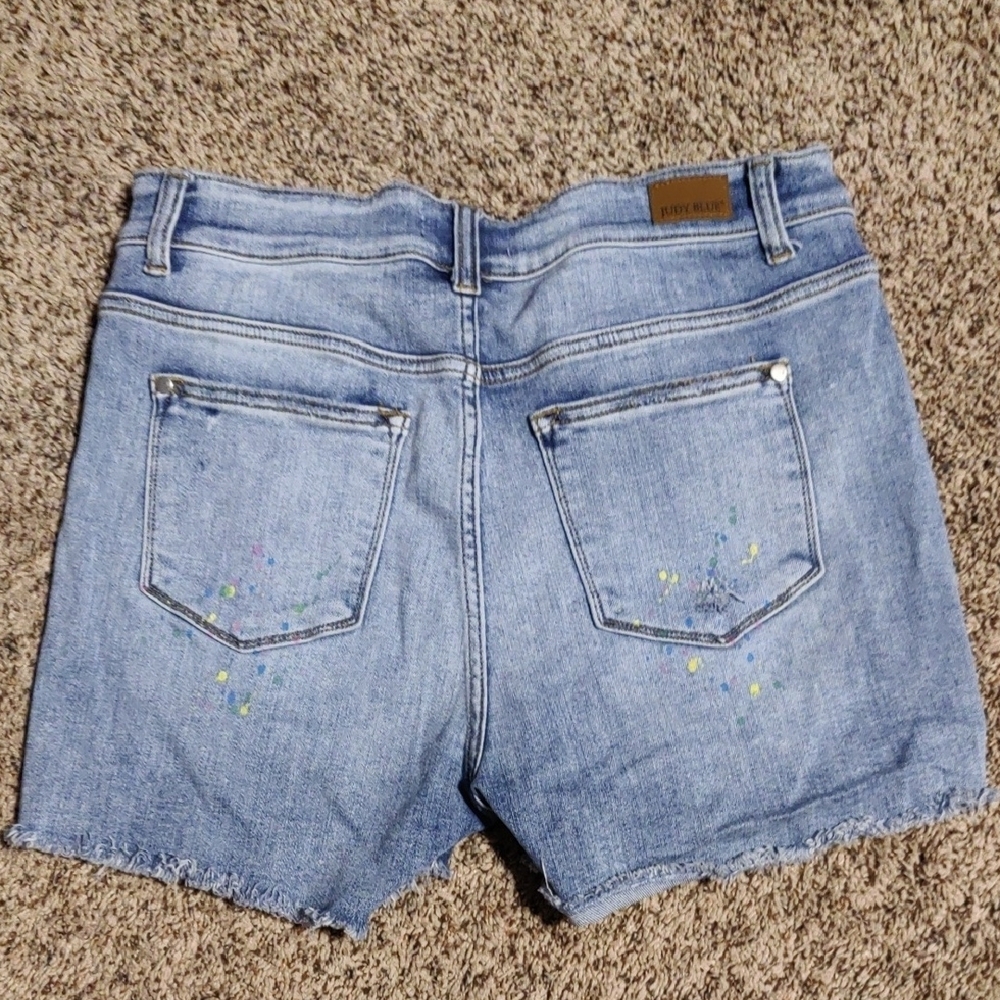 Distressed Denim Shorts - Picture 2 of 5
